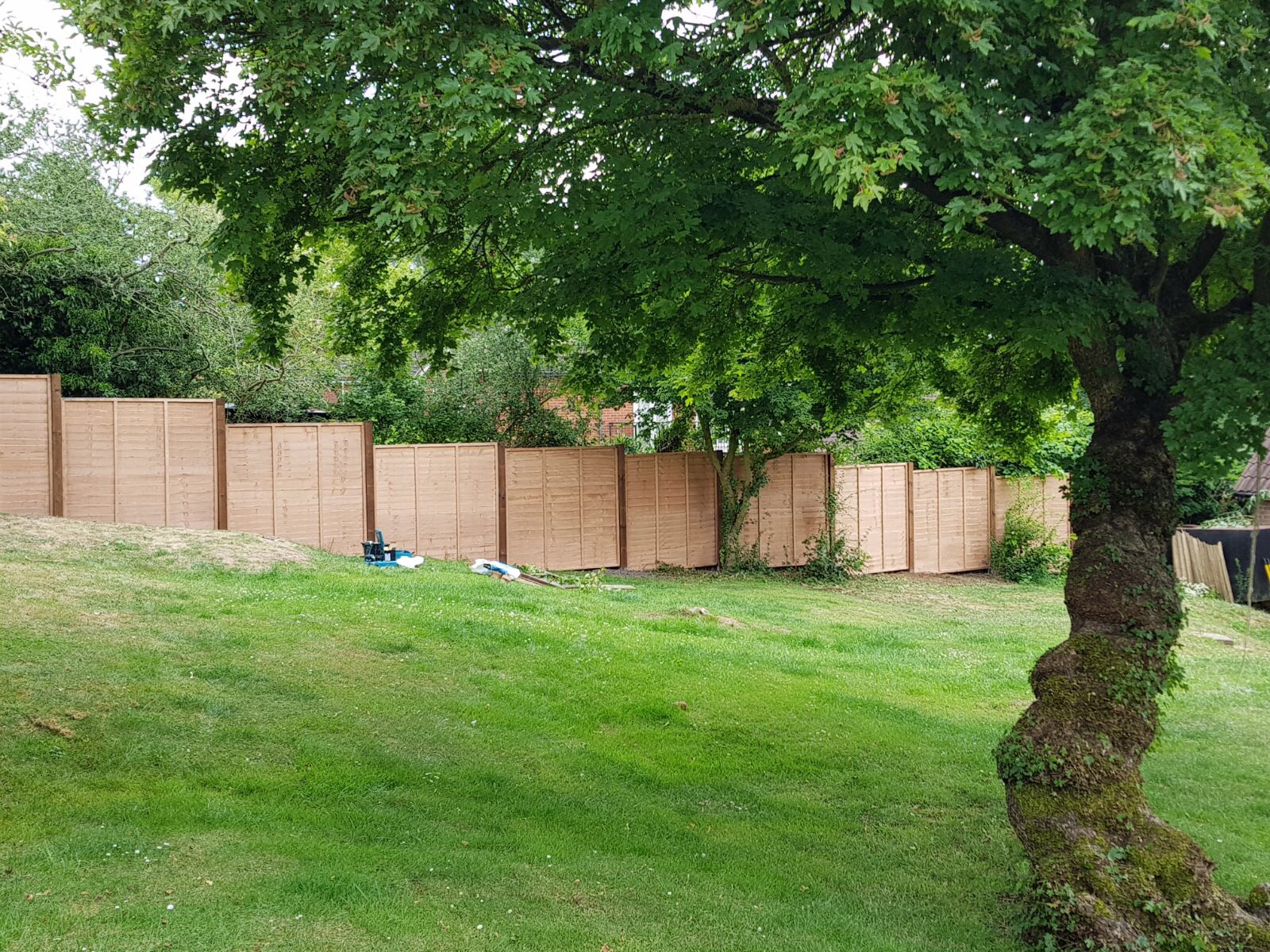 Lap panel garden fencing 
