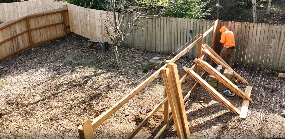 Fence Installers Background